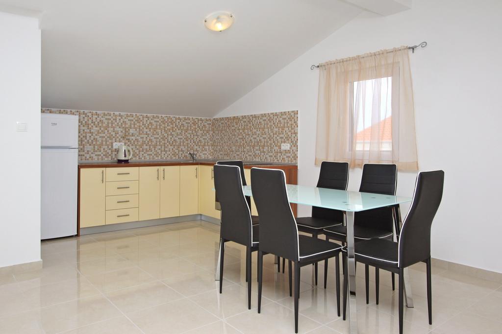 Apartmani Ruza Новалья Экстерьер фото