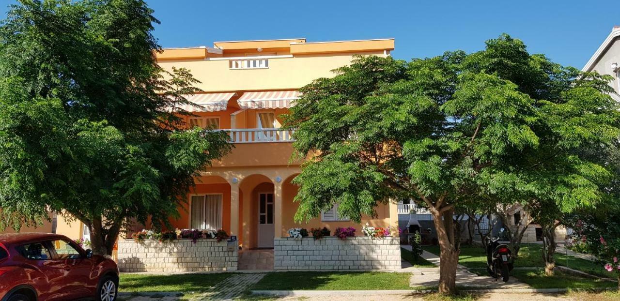 Apartmani Ruza Новалья Экстерьер фото