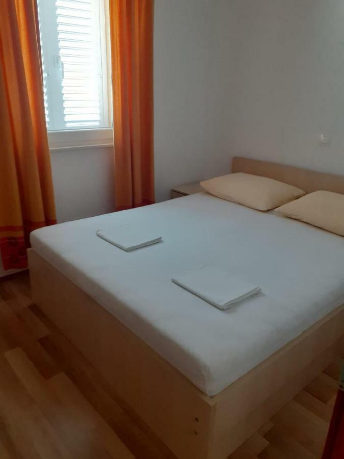 Apartmani Ruza Новалья Экстерьер фото